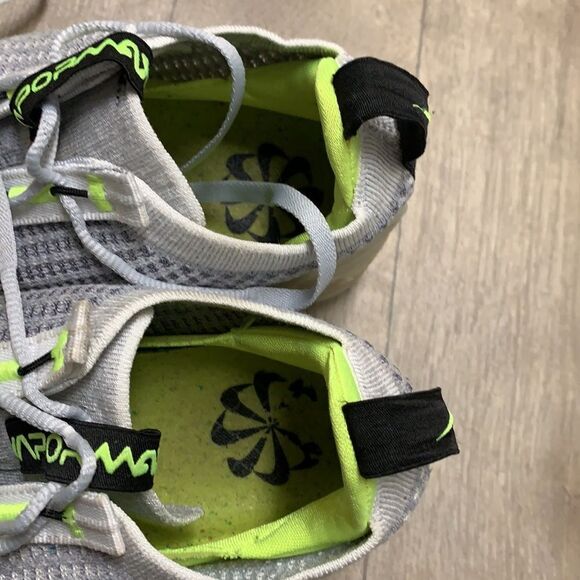 Kids Nike Air Vapormax Flyknit Lowcut Sneakers‎ - Picture 8 of 10